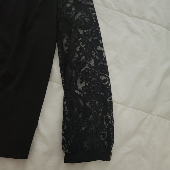 Black Blouse Size M - Picture 8 of 13